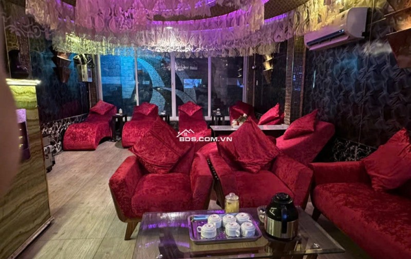 CHO THUÊ NHÀ MTKD SẦM UẤT TRƯỜNG SA, Q. PHÚ NHUẬN DTSD 400M2 CHỈ 70TR/TH. LH:0918045839, 0902584679.